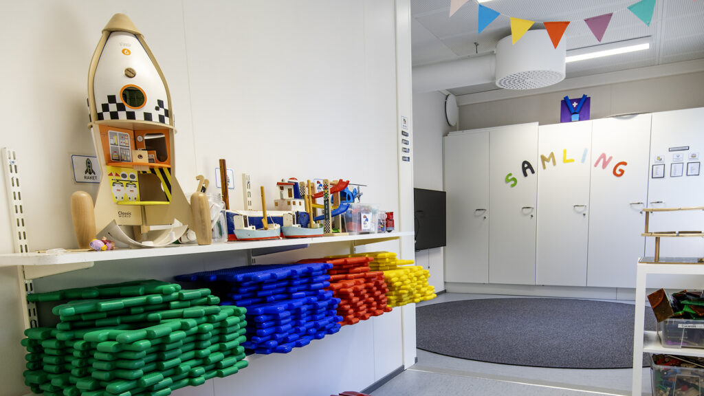 Hemvist i Kevinge förskola med genomtänkt lärmiljö och naturligt ljus.