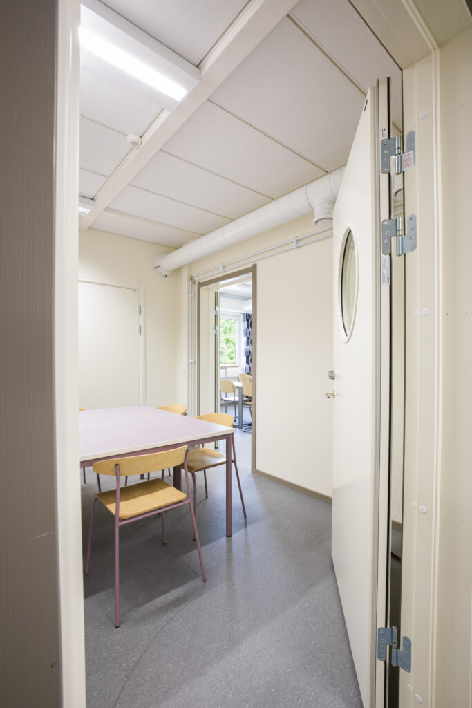 Interiör från ett grupprum på Gottsundaskolan i Uppsala.